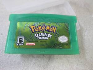 lot 144 image: (CNTR) Nintendo Game Boy Advance Po...