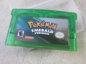 lot 147 image: (CNTR) Nintendo Game Boy Advance Po...