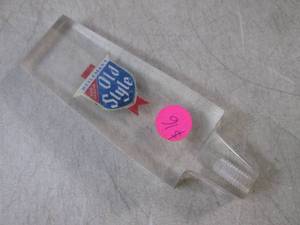 lot 183 image: (FS) Old Style Beer Tap Handle 5 3...