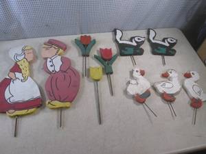 lot 187 image: (BSB) Assorted Wood YardGarden Dec...