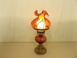 lot 33 image: Vintage Fenton 21 Cranberry Glass Paisley Pattern Lamp