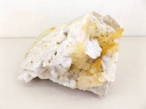 lot 41 image: LARGE Quartz Crystal Geode