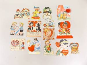 lot 73 image: Lot of Vintage Valentines Cards
