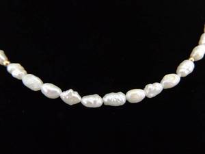 lot 135 image: 18 Genuine Pearl 120 Gold Filled Clasp Beaded Necklace