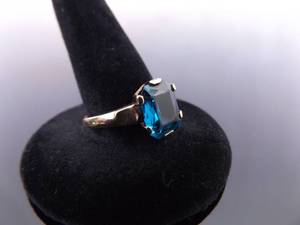 lot 105 image: 14k Yellow Gold Diamond Accented Topaz Ring Size 7