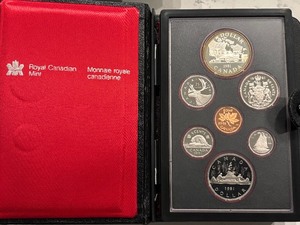 lot 37 image: 1981 Canada Mint Set with Silver Dollar