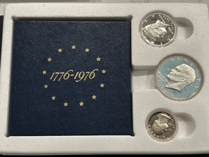 lot 38 image: 1976-S Bicentennial Silver Proof Set