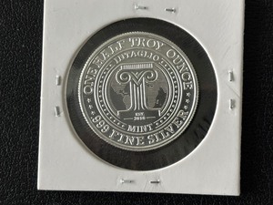 lot 42 image: 12 Ounce .999 Fine Silver Round