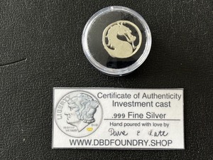 lot 55 image: .999 Fine Silver Round