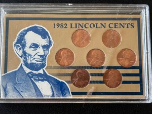 lot 71 image: 1982 Lincoln Cents