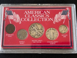 lot 74 image: American Classics Collection