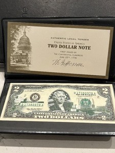 lot 186 image: 2003 A Green Seal $2 Dollar South Dakota Federal Reserve Note