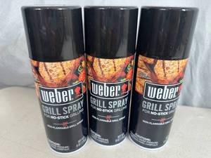 lot 139 image: 3 New Cans of Weber Grill Spray