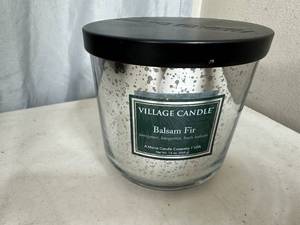 lot 179 image: New Village Candle 2 Wick Balsam Forest Candle