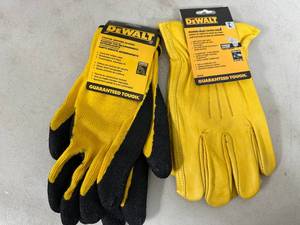 lot 266 image: New Dewalt Leather Gloves and Coated Gripper Work Gloves - Size L
