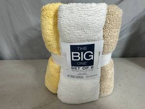 lot 269 image: 6 New Big One Wash Cloths