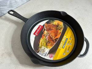 lot 305 image: New 12 inch Cast Iron Skillet