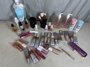 lot 70 image: Assorted Makeup, Skincare, Hair Care, and More