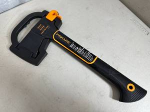 lot 94 image: New Fiskars Hatchet