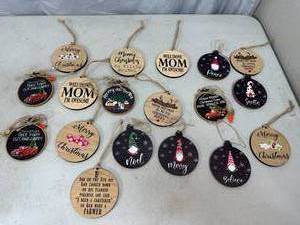 lot 33A image: 18 New Wood Christmas Ornaments