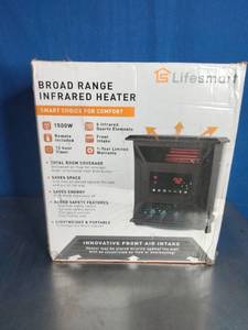 lot 22 image: Lifesmart Broad Range Infrared Heater.