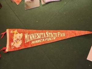 lot 140 image: Vintage Red Felt Minnesota State Fair Pennant.