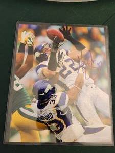 lot 132 image: Autographed Harrison Smith Photo
