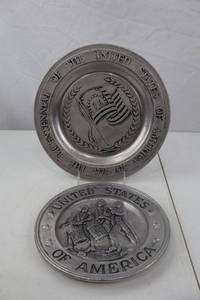 lot 40 image: United States Bicentennial Pewter Plate Lot - 2 Pieces