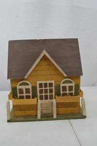 lot 68 image: Handmade Wooden Cottage House Decorative Storage Box 14 x 15 in