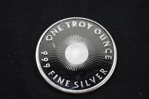 lot A-166 image: 1 Troy Oz .999 Fine Silver Round - Sunshine Minting