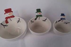 lot 118 image: Piper Imports Snowman Christmas Bowls, Set of 3 Hand-Painted
