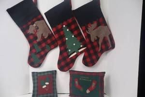 lot 124 image: Christmas Plaid Stockings and Decorative Pillows Lot