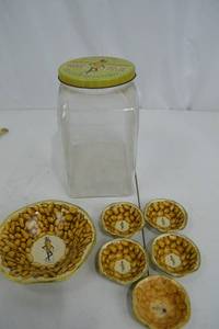 lot 204 image: Vintage Planters Mr. Peanut Jar & Metal Snack Bowl Set