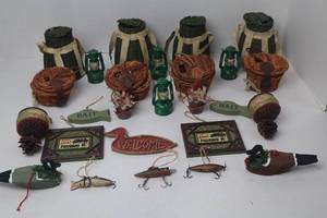 lot 88 image: Rustic Fishing Camp Ornament & Decor Collection