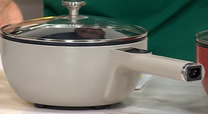 lot 222 image: Good Housekeeping 3Qt Electric Cook Pot with Lid