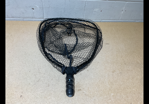 lot 226 image: Ego S2 Slider Fishing Net, Salt & Freshwater, 17x21 Inch Hoop (ONLY HOOP, Damaged See Photos)