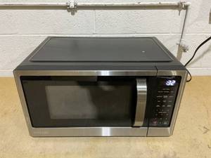 lot 183 image: 1.6 cu. ft. Countertop with Sensor Cook Microwave in Stainless Steel