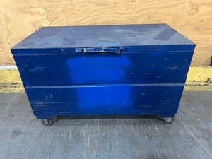 lot 22 image: Heavy Duty Metal Job Site Box on Casters