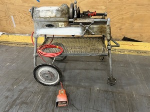 lot 13 image: RIGID 535 Threading Machine with Stand