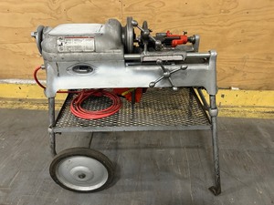 lot 15 image: RIGID 535 Threading Machine with Stand