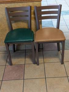 lot 15 image: 2 COMMERCIAL DINING CHAIRS GREEN & BROWN