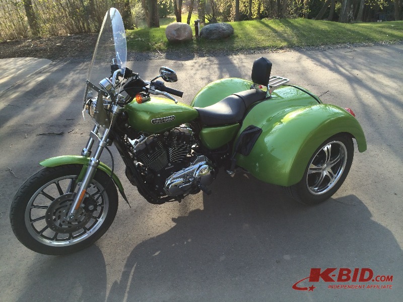 lot 9 image: 2006 Harley Trike  Model  RS    Mileage only 7,671