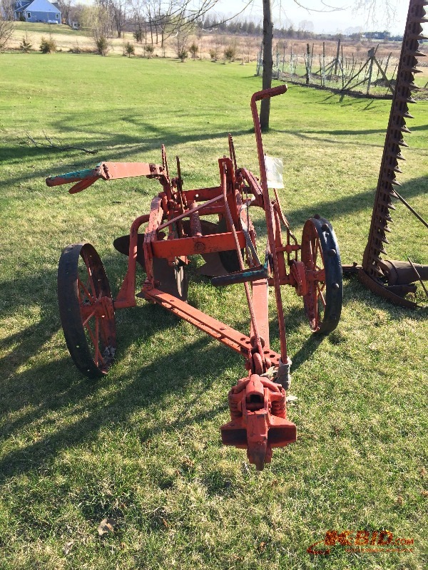 lot 26 image: Pull Behind   Two Bottom Plow