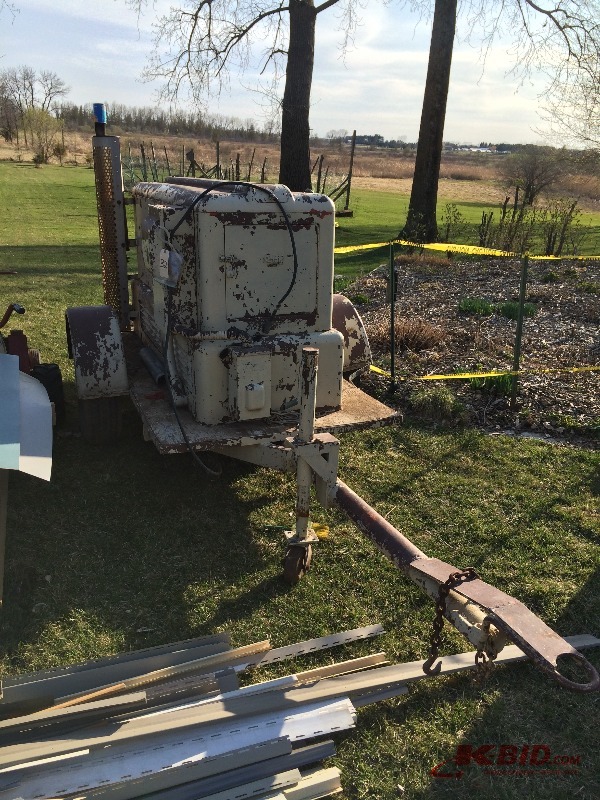 lot 32 image: ONAN Generator   Model 25HN-3R