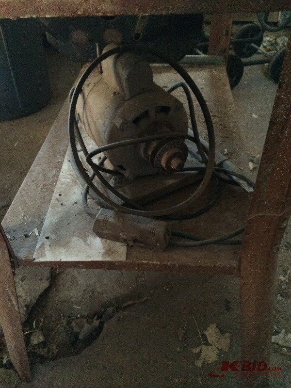 lot 67 image: Table Saw Runs