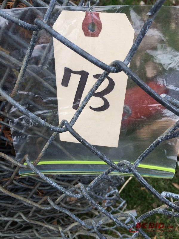 lot 73 image: Fencing -  6 x 100 section