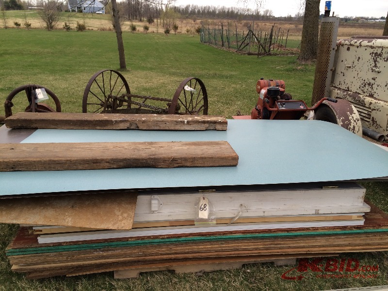 lot 68 image: Assorted Lot of 4 x 8 sheets of Plywood & OSB, Patio Door, Misc. Lumber