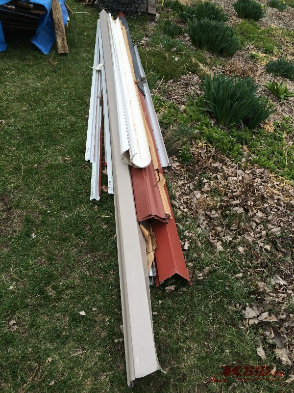 lot 76 image: Assorted Gutter and edging Materials