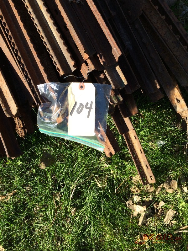 lot 104 image: Large Lot of Fence Posts
