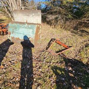 lot 47 image: Approx 12 foot 12 Diameter Log Change, 2 Diesel Fuel Barrels, Allis Chalmers Hitch Attachment